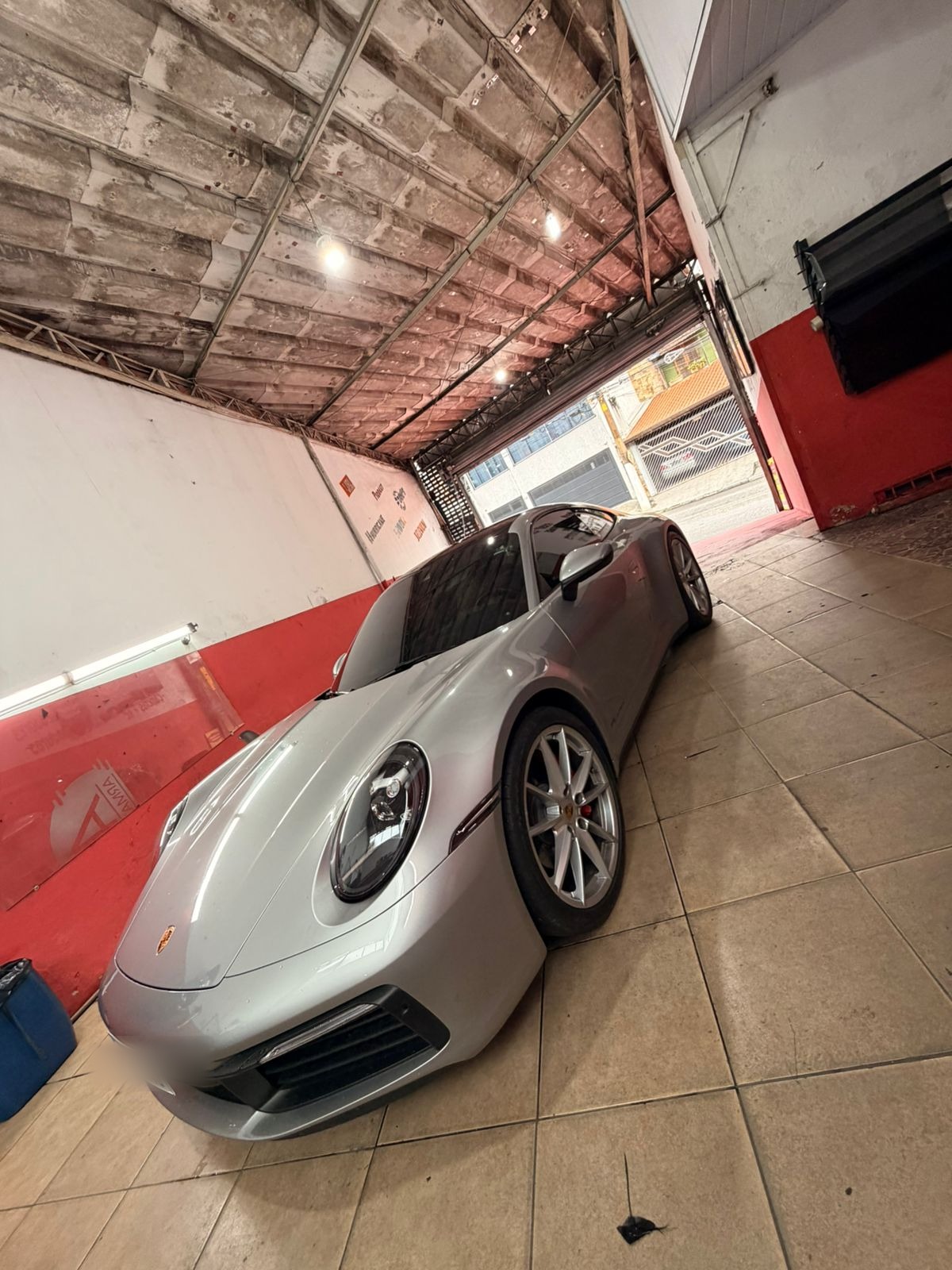 Porsche com som automotivo e acessórios — Brothers Sound Barueri